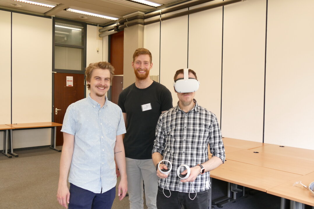 VR-Brillen am Stand vom SFB 